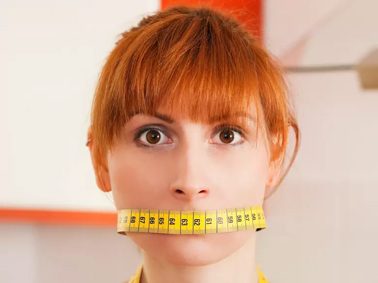 Sposoby na żółte zęby