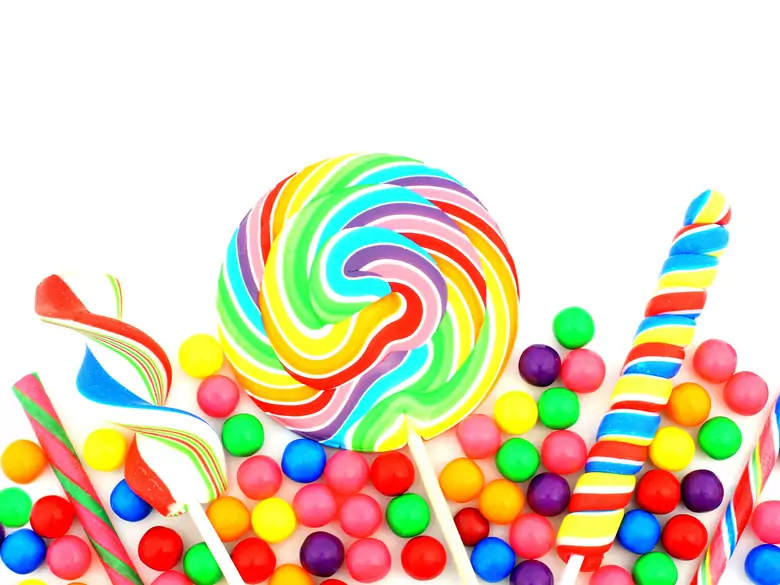 Lizaki w sprayu - dzieci je uwielbiają, lekarze dentyści ostrzegają!