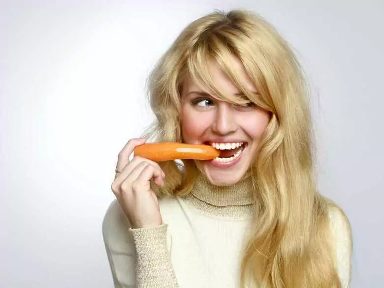 Uśmiech znaczy więcej niż myślisz. Sprawdź, jak wpływa na Twoje życie